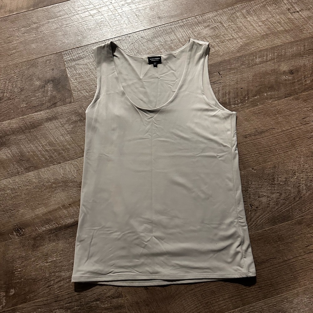 Buckle Tank Top - Picture 4 of 6